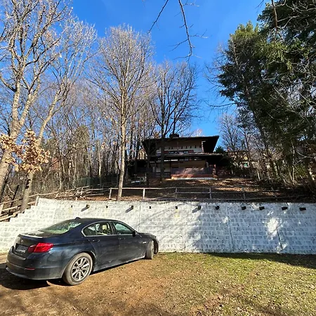 펜션 Planinska Kuca Bogdanovic Jarmenovci