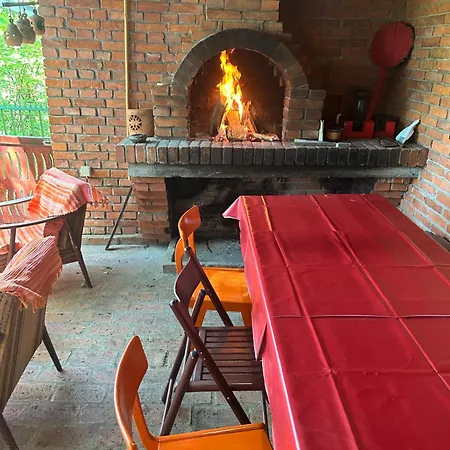 Planinska Kuca Bogdanovic * Jarmenovci