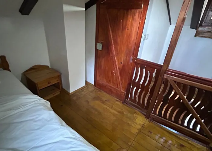 Planinska Kuca Bogdanovic * Jarmenovci